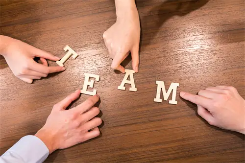 高中多久算自动退学生