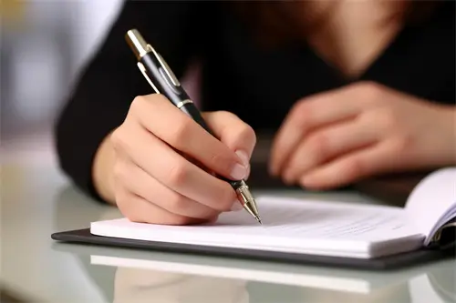 南月的有什么含义